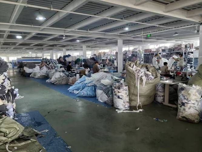工廠展廳一般項目:家用紡織制成品制造;面料紡織加工;針紡織品及原料